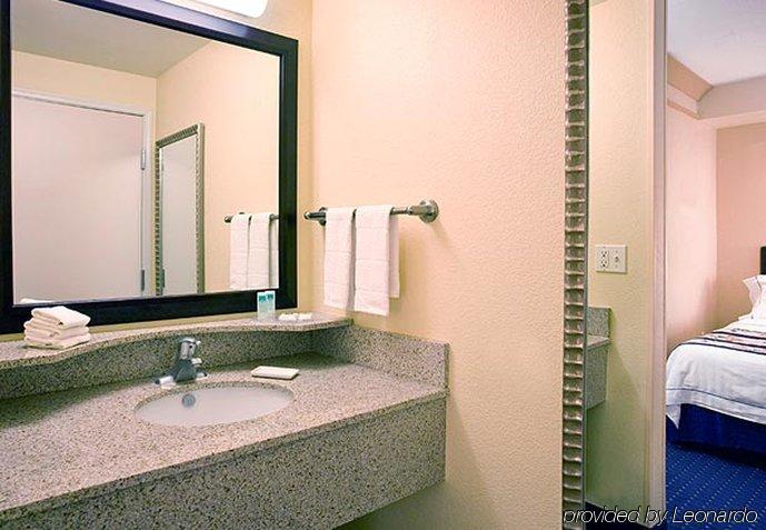 Springhill Suites Bakersfield Kültér fotó